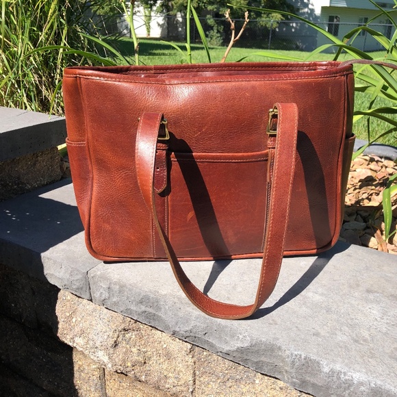 J.W. Hulme Co. Handbags - J.W. Hulme Co. ~ St. Clair Zip Top Tote